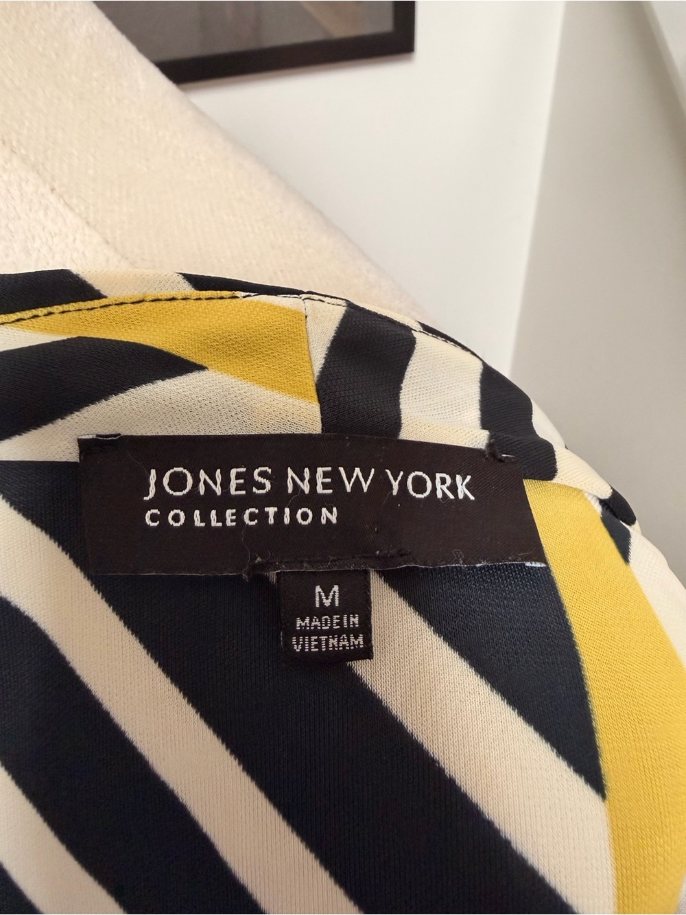 Jones New York Medium Sleeveless Navy and White Striped Midi Dress Yellow Accent - Picture 6 of 7